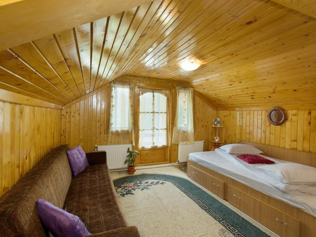 Pensiunea Bobu Hotell Izvoru Muntelui Eksteriør bilde